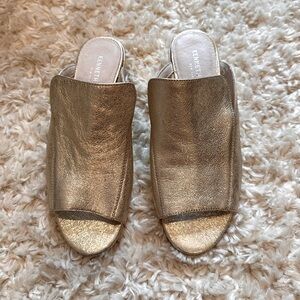 Kenneth Cole Gold Slides